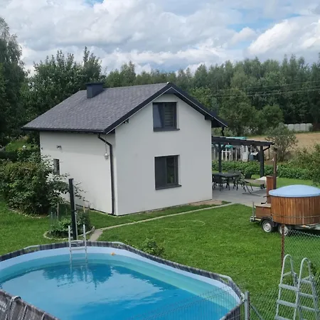 Tatil Evi Z Basenem Na Jurze , 